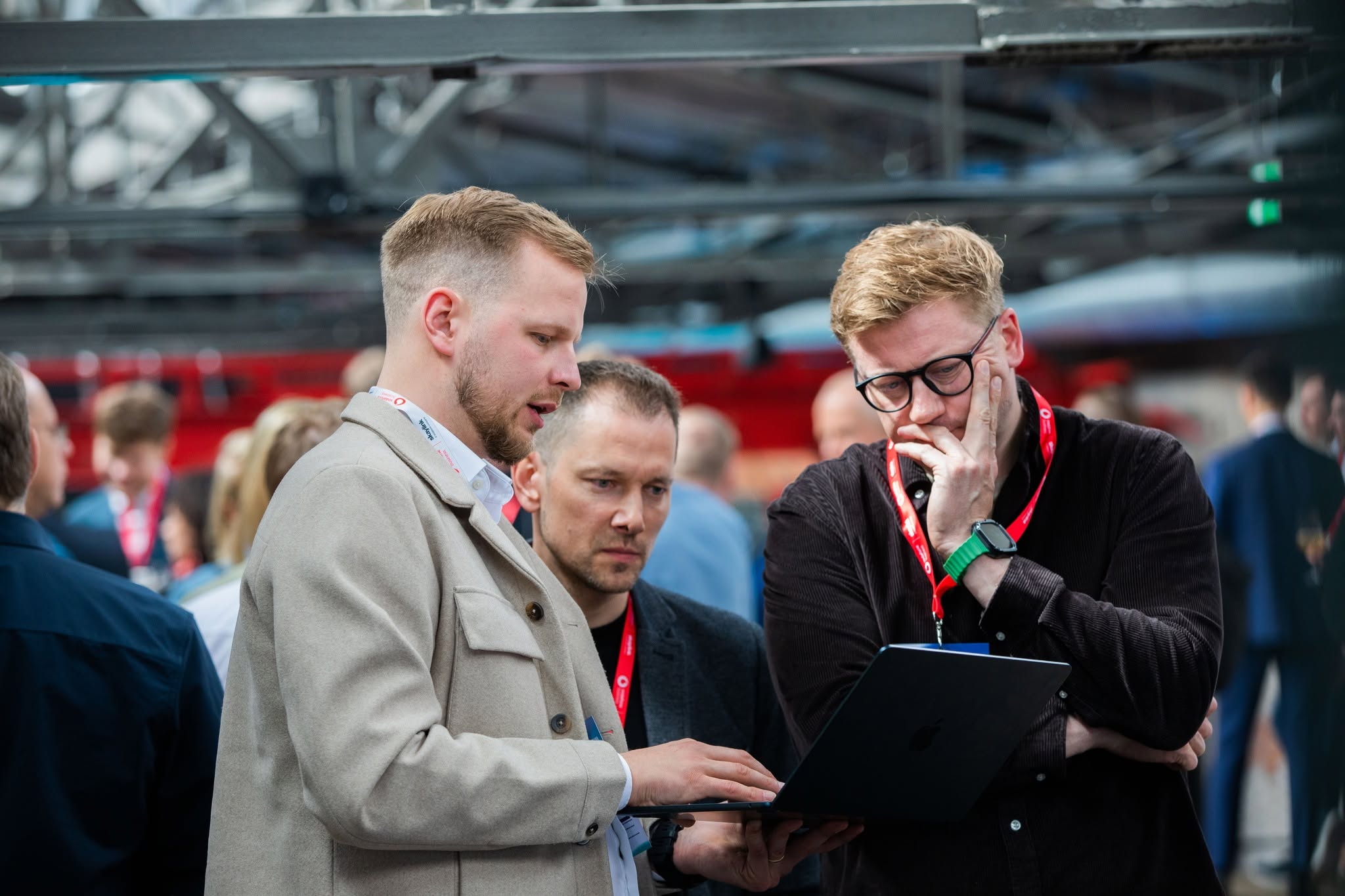 Skaylink: Sales – Dominykas Palšis with colleagues